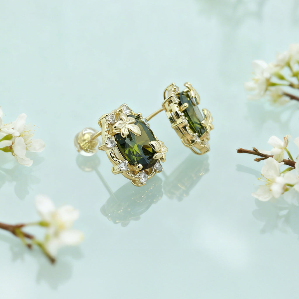 Boucles d'oreilles « Éclat » Woodland Muse — Plaqué or 14 carats, style péridot vert olive
