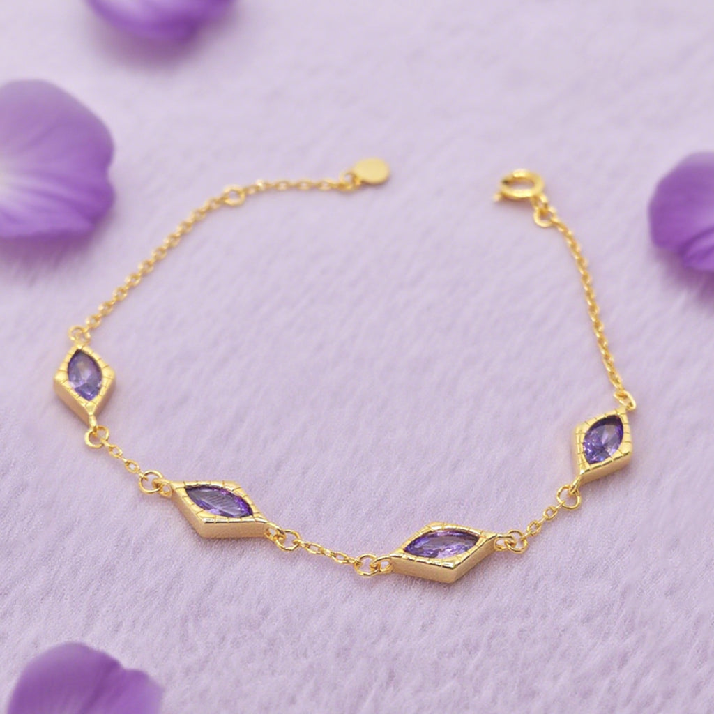 Bracelet « Lien » — Maillons losanges en améthyste d'imitation, plaqué or 18 carats
