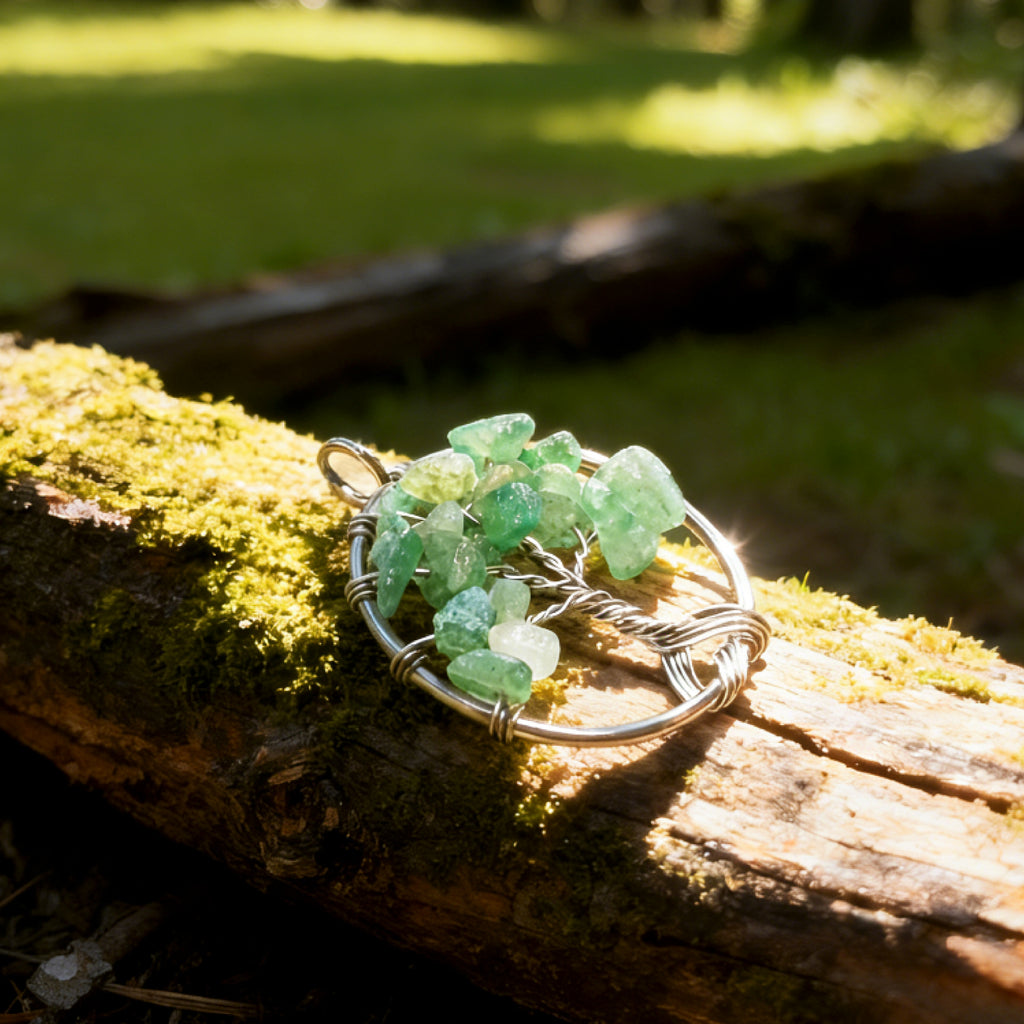 Pendentif Arbre de Vie « Léger » — Chips d'Aventurine verte
